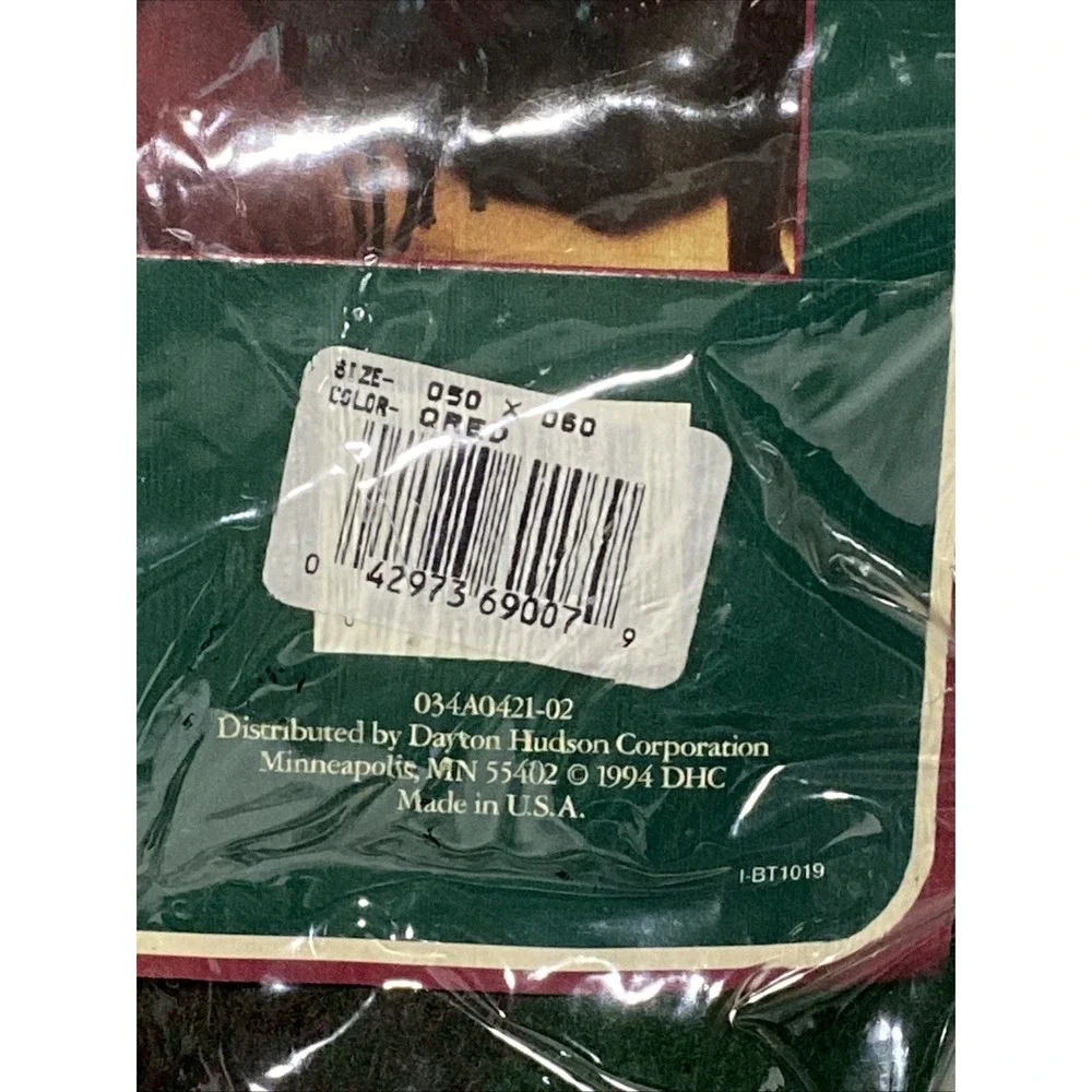 VTG Windsor Browne Plaid Fringe Stadium Throw Blanket Acrylic Red Green 50x60 US